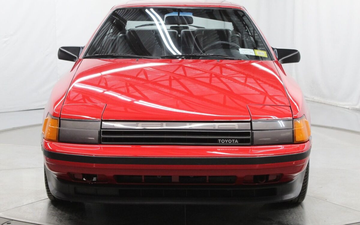 Toyota-Celica-Coupe-1986-2