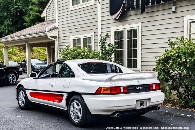 Toyota-MR2-Coupe-1991-4