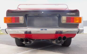 Triumph-TR-6-1973-8