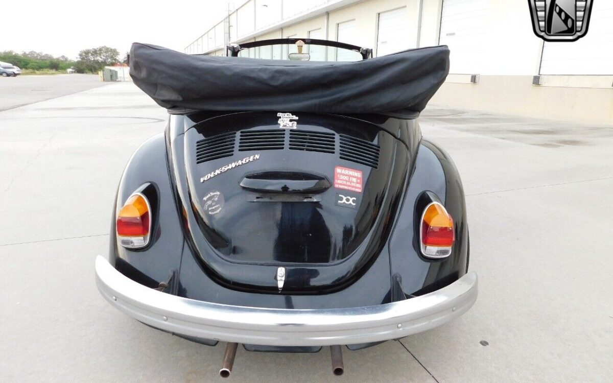 Volkswagen-Beetle-Classic-1970-4