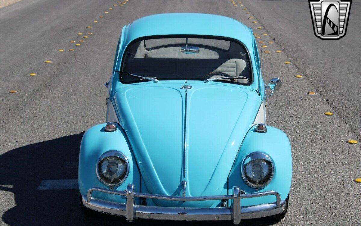 Volkswagen-Beetle-Classic-Coupe-1961-3