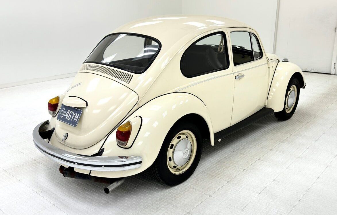 Volkswagen-Beetle-Classic-Coupe-1968-4