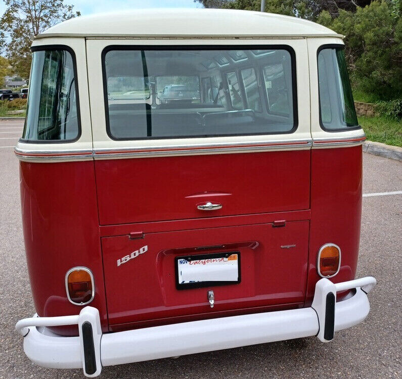 Volkswagen-BusVanagon-1974-13