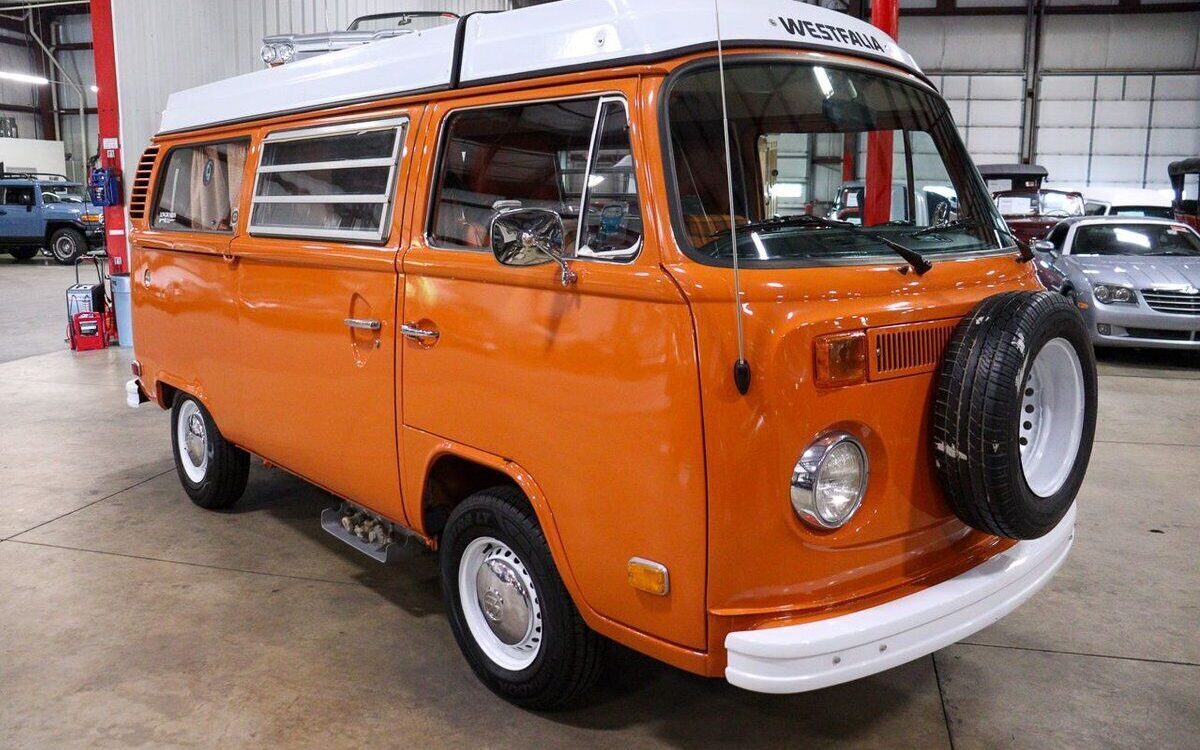 Volkswagen-BusVanagon-1975-10