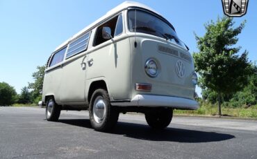 Volkswagen-BusVanagon-Cabriolet-1969-8