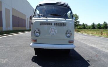 Volkswagen-BusVanagon-Cabriolet-1969-9