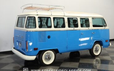 Volkswagen-BusVanagon-Van-1994-11