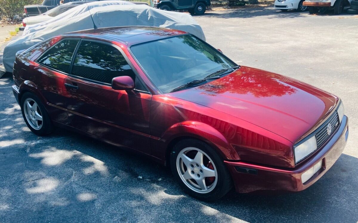 Volkswagen-Corrado-Coupe-1994-1