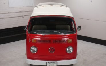 Volkswagen-T2B-Camper-Van-1973-2