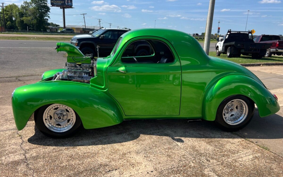 Willys-Coupe-Coupe-1941-1