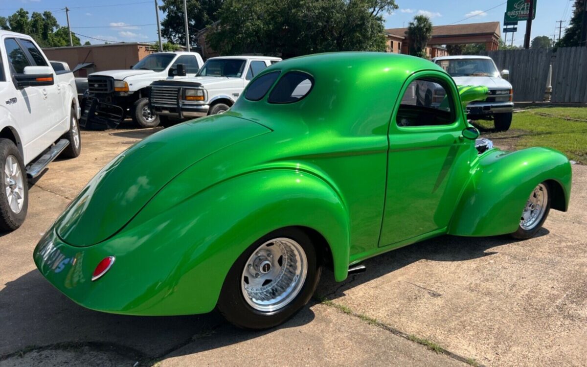 Willys-Coupe-Coupe-1941-7