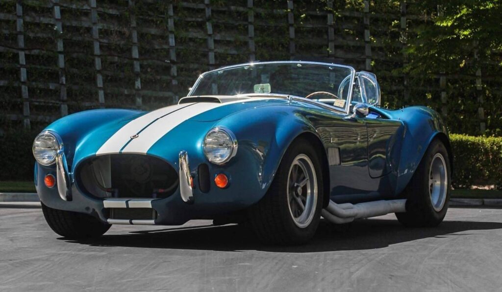 Réplique d'AC Cobra