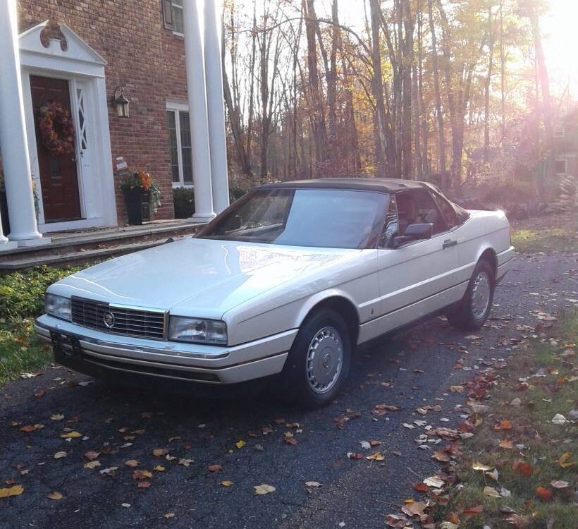 Cadillac-Allante-1987