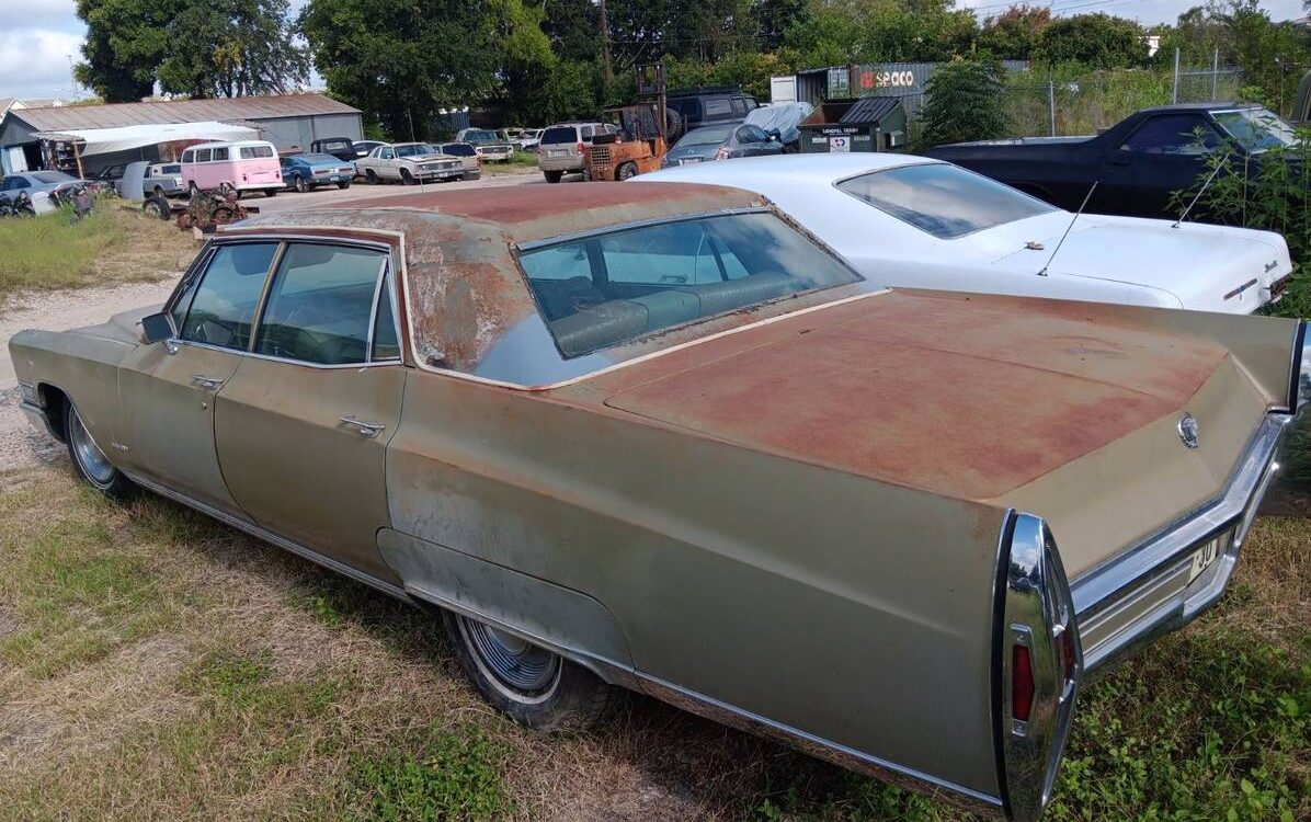 Cadillac-Brougham-1968-1