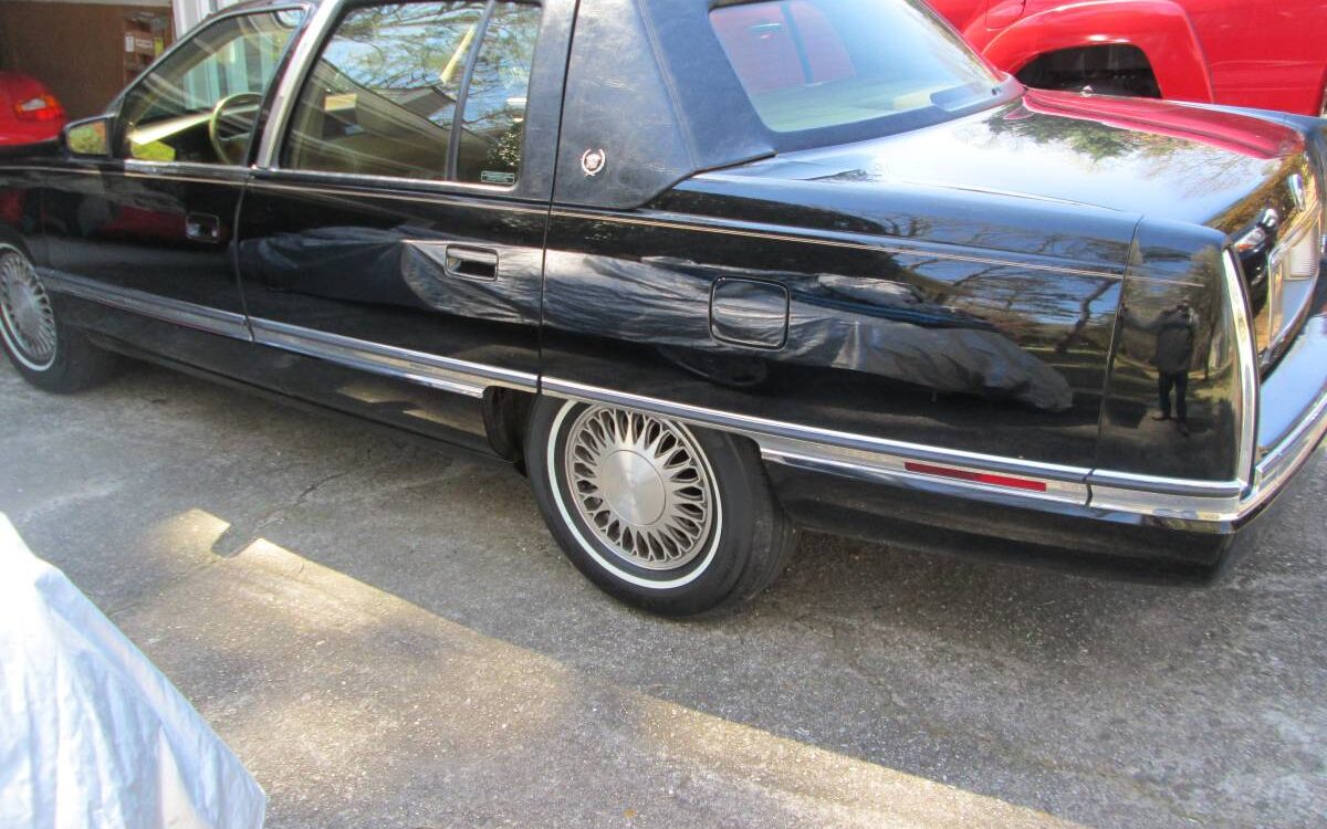 Cadillac-Deville-1994-1