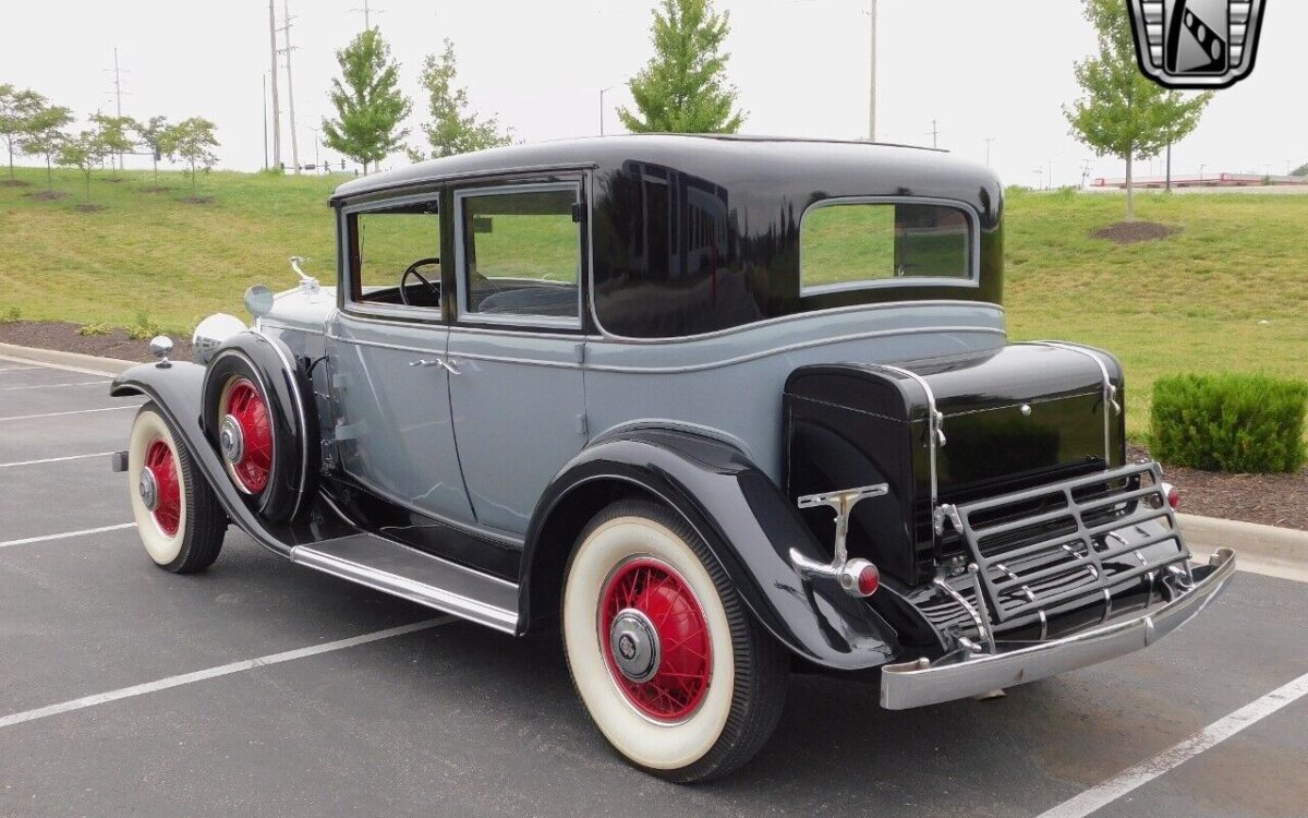 Cadillac-Series-355A-Berline-1931-3