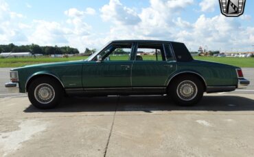 Cadillac-Seville-1977-4