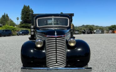 Chevrolet-1.5-ton-dually-stake-bed-truck-3.-1939-7