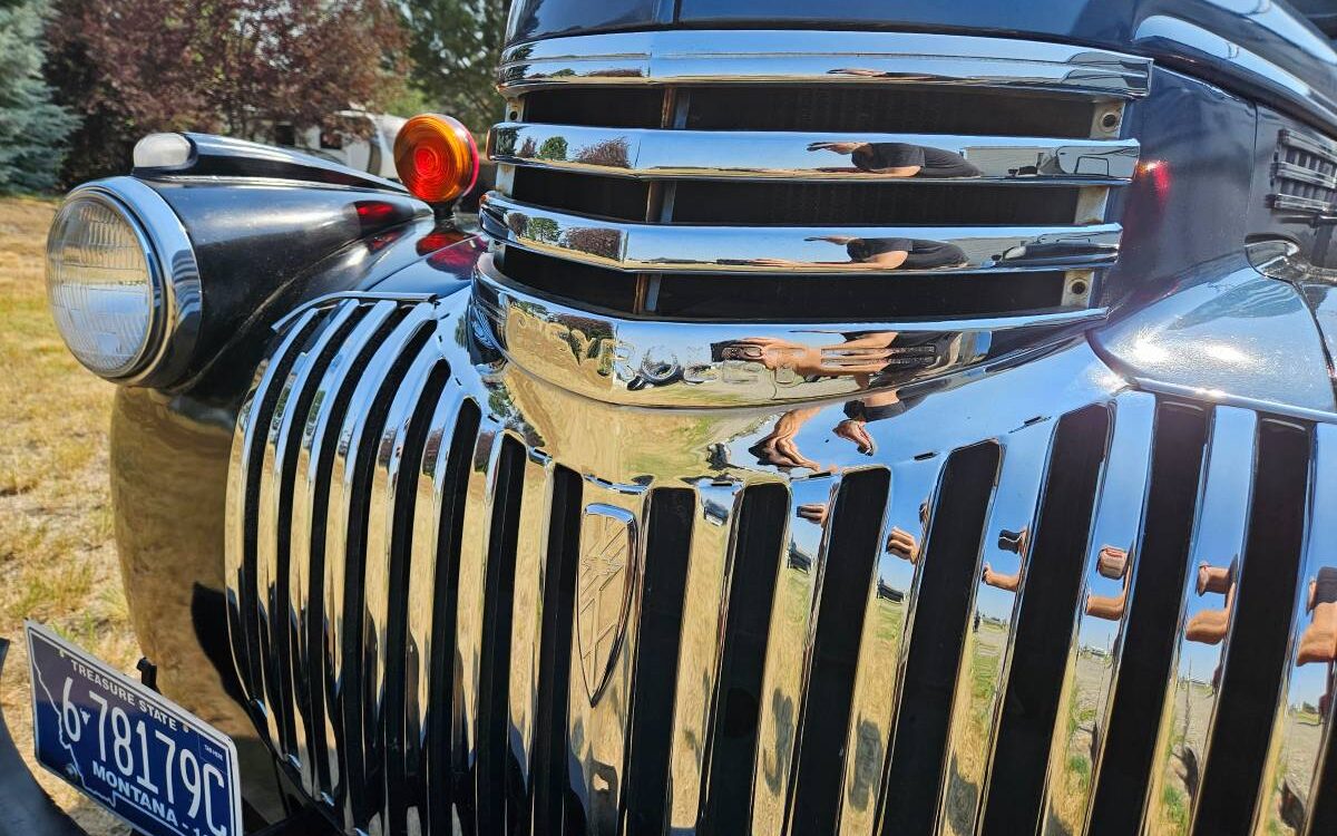 Chevrolet-1.5-ton-truck-1946-3