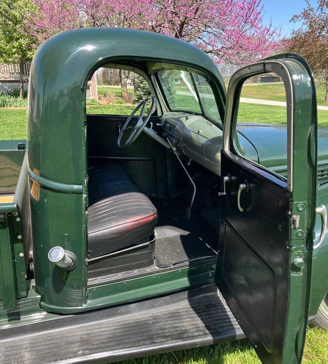 Chevrolet-12-ton-1945-6