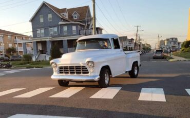 Chevrolet-3100-pickup-1956