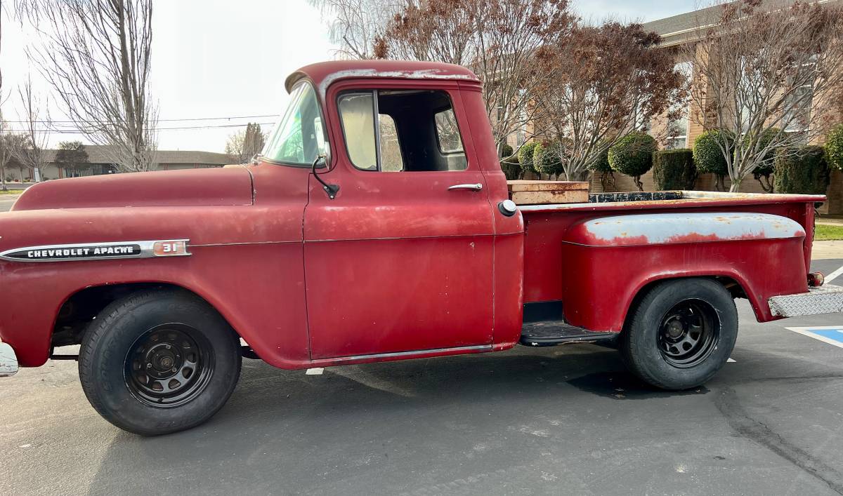 Chevrolet-3100-truck-1959-6