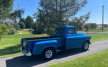 Chevrolet-3200-12-ton-1957-2