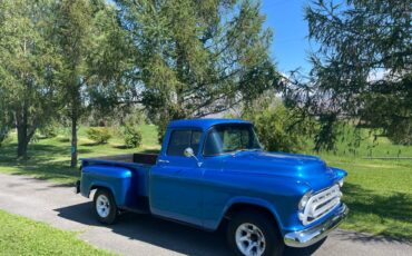 Chevrolet-3200-12-ton-1957