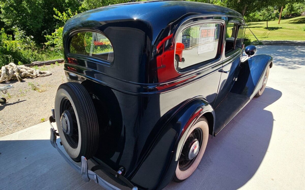 Chevrolet-Bel-Air150210-Berline-1935-4