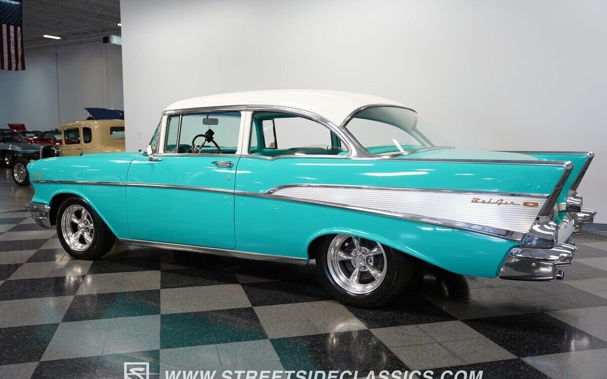 Chevrolet-Bel-Air150210-Berline-1957-8