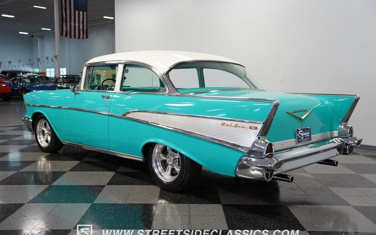 Chevrolet-Bel-Air150210-Berline-1957-9