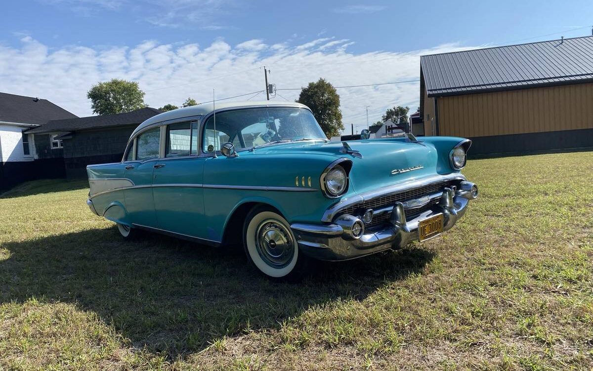 Chevrolet-Belair-1957-6