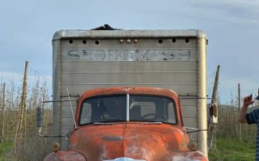 Chevrolet-Box-truck-1951-3