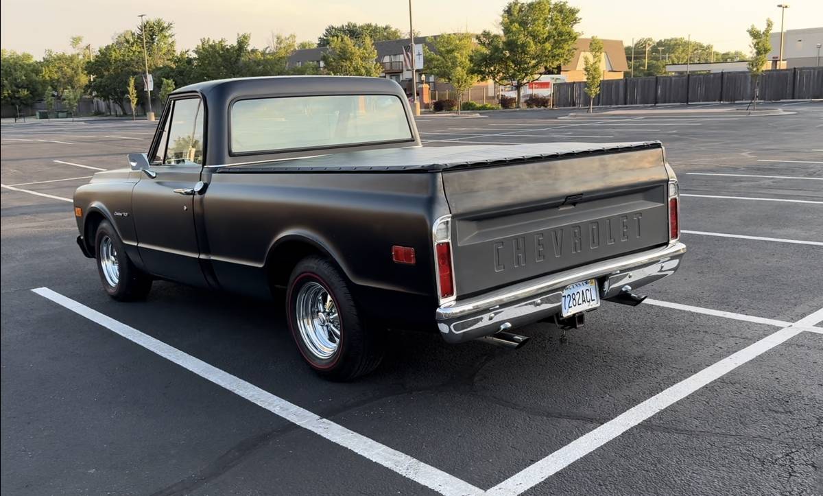 Chevrolet-C10-1972-3