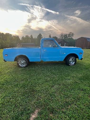 Chevrolet-C10-truck-1969-1