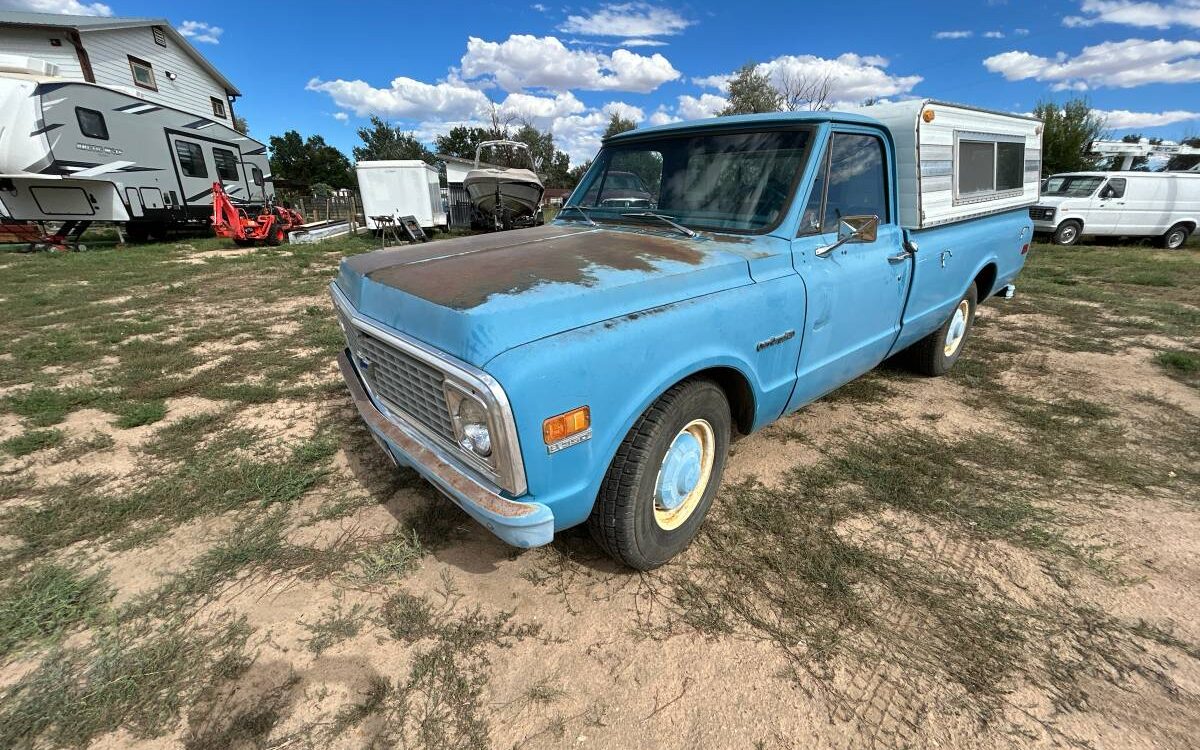 Chevrolet-C20-custom-camper-1971-9