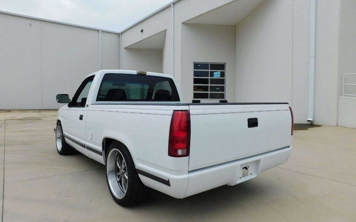 Chevrolet-CK-Pickup-1500-Pickup-1993-8