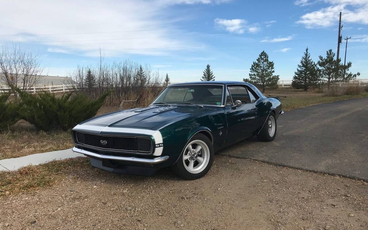 Chevrolet-Camaro-rs-1967-8