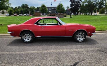 Chevrolet-Camaro-rs-1968-2