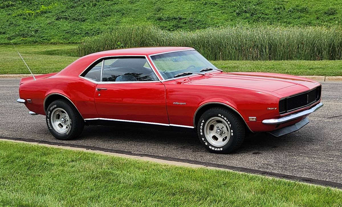 Chevrolet-Camaro-rs-1968-3