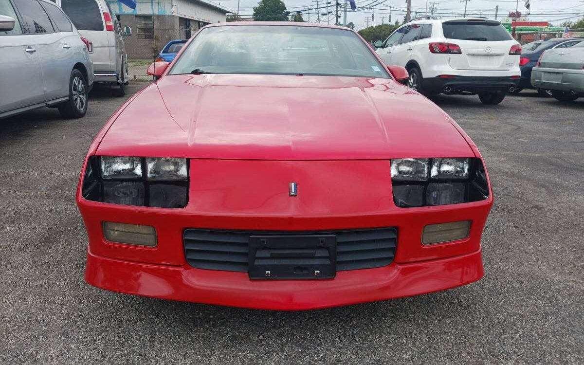 Chevrolet-Camaro-rs-1989-7