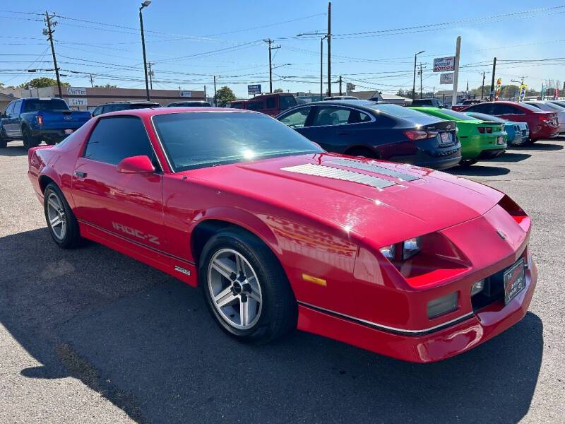 Chevrolet-Camaro-z28-1986-4