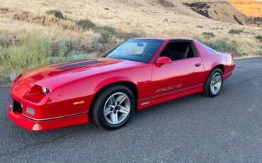 Chevrolet-Camaro-z28-1986-9