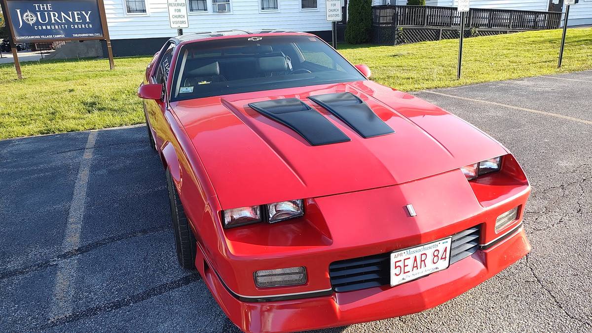 Chevrolet-Camaro-z28-1991-8