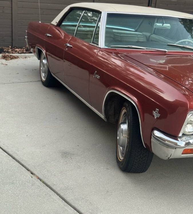 Chevrolet-Caprice-classic-1966-2