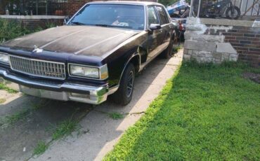 Chevrolet-Caprice-classic-1989-11