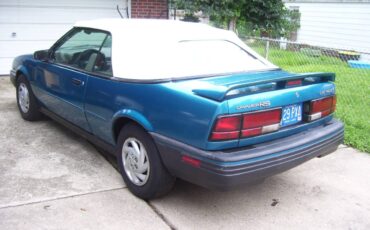 Chevrolet-Cavalier-convertible-1994-2