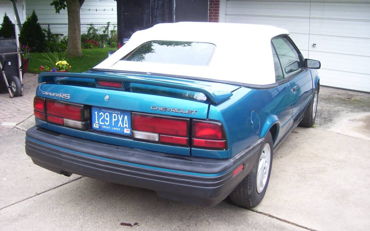 Chevrolet-Cavalier-convertible-1994-4