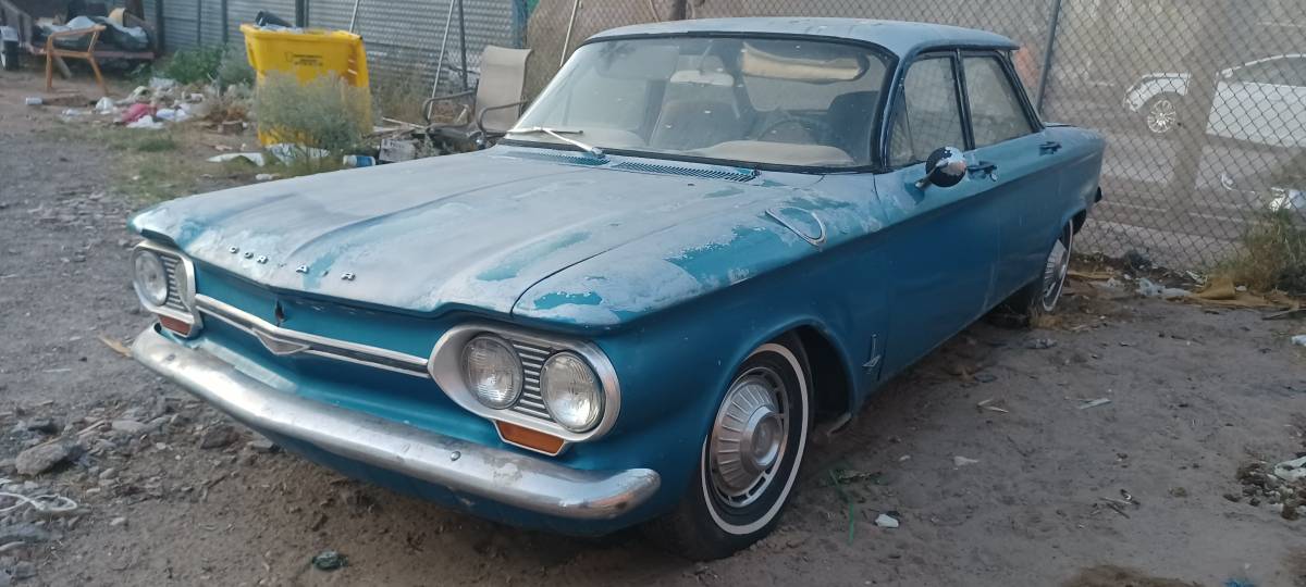 Chevrolet-Corvair-1961-3