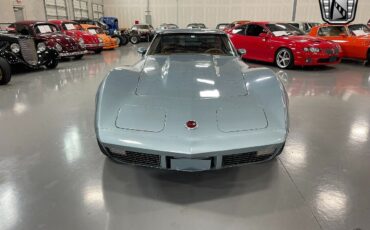 Chevrolet-Corvette-1973-2